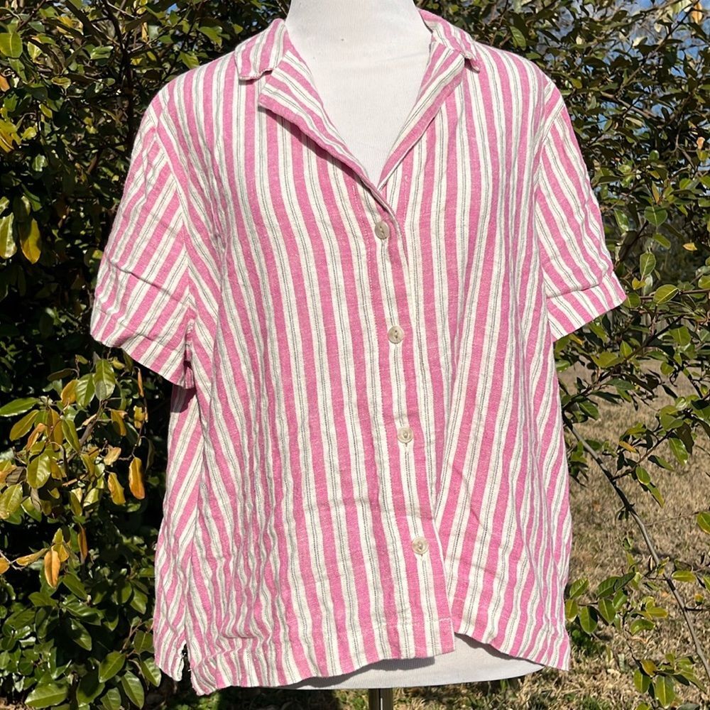 Universal Thread Pink Stripe Casual Button up Linen Top Large Perfect for Summer